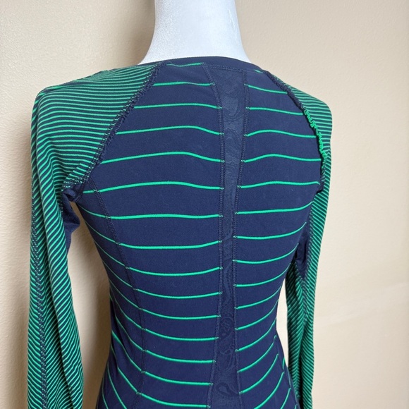 Lululemon Slalom Stripe Inkwell Green Long Sleeve Full Tilt Shirt Top - Picture 13 of 15